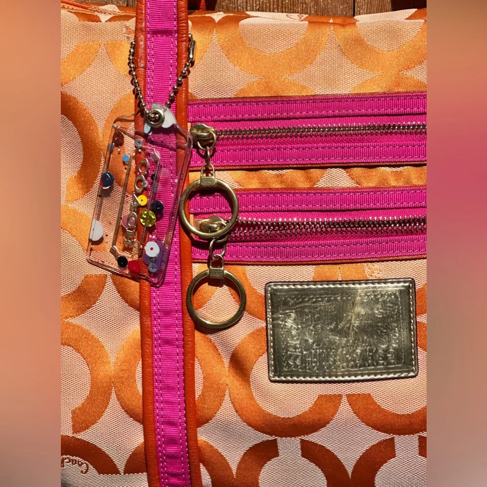 Coach Poppy OP Art Signature Jacquard Leather Orange/pink Tote Shoulder Bag - Picture 3 of 16